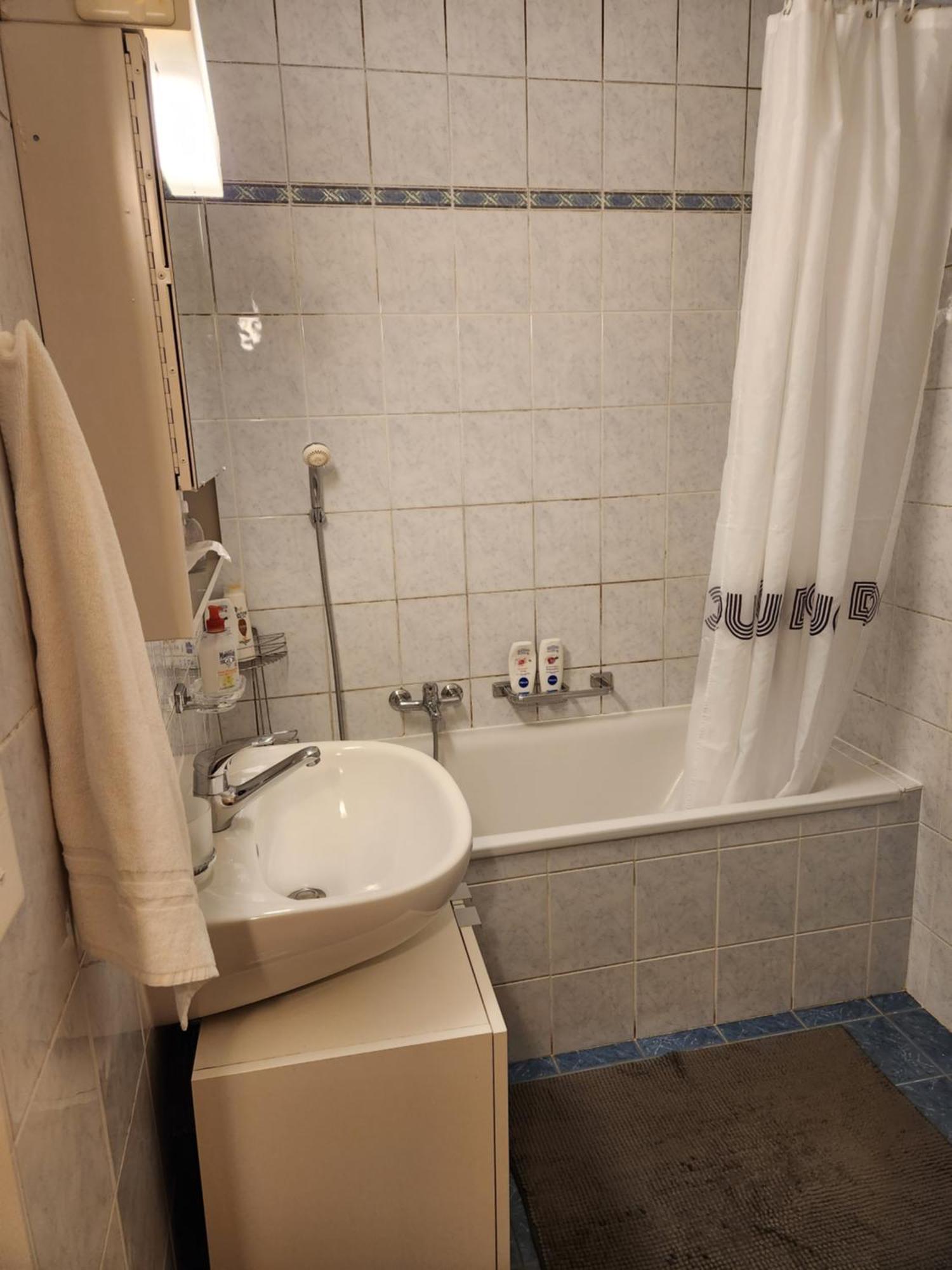 Room In Shared Apartment Geneva Exterior foto