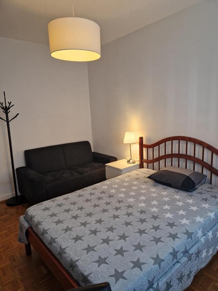 Room In Shared Apartment Geneva Exterior foto